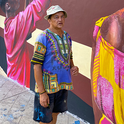 Ernesto Novo, street artiste vietnamien basé à Paris, réalisera une fresque le 31 mai au festival Roads Urban à Orléans.Ernesto Novo, street artiste vietnamien basé à Paris, réalisera une fresque le 31 mai au festival Roads Urban à Orléans. Ernesto Novo, street artiste vietnamien basé à Paris, réalisera une fresque le 31 mai au festival Roads Urban à Orléans.