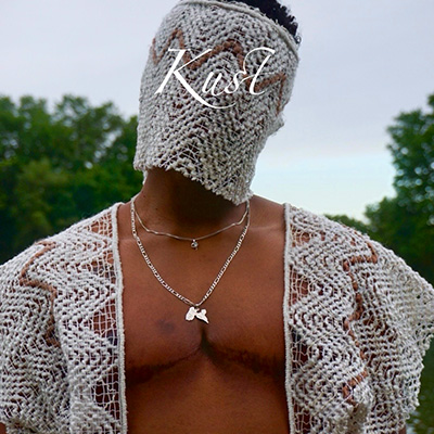 Le 31 mai, Kust présente au Festival Urban Roads une mode qui réinvente origines et héritage. Le 31 mai, Kust présente au Festival Urban Roads une mode qui réinvente origines et héritage.<br />